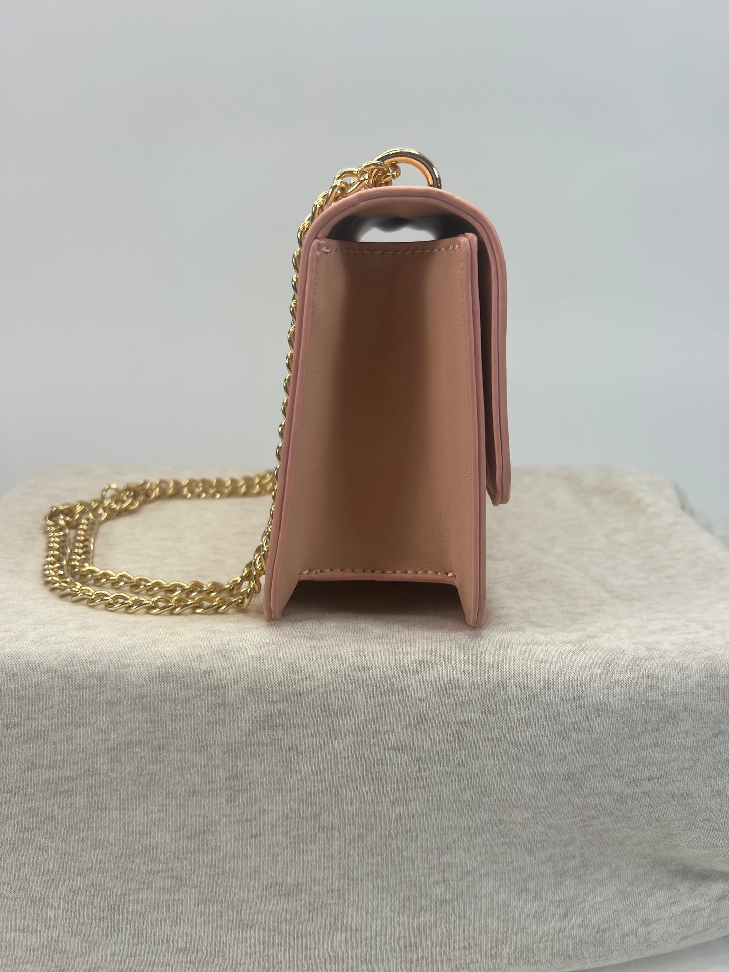 Torch purse