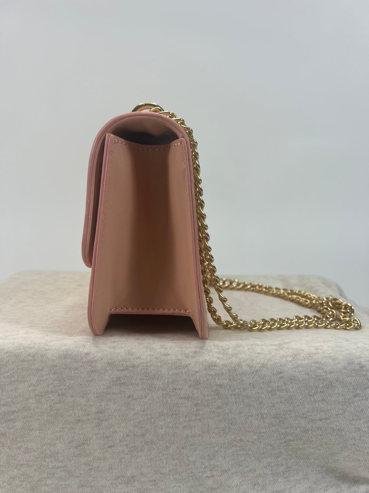 Torch purse
