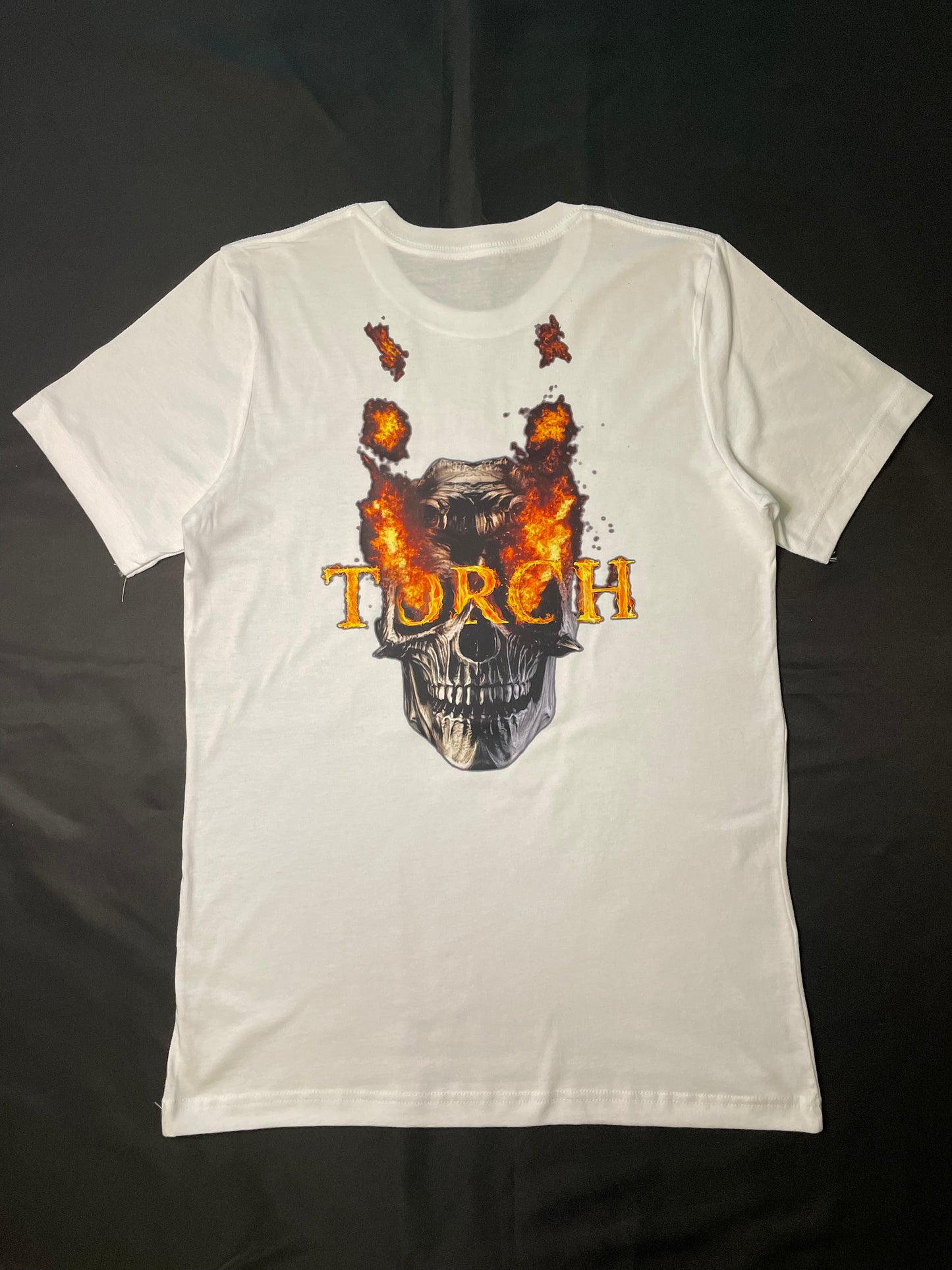 Skull tee